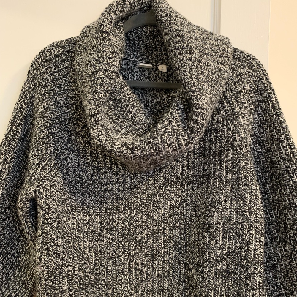 Gap Cowlneck Sweater, size S